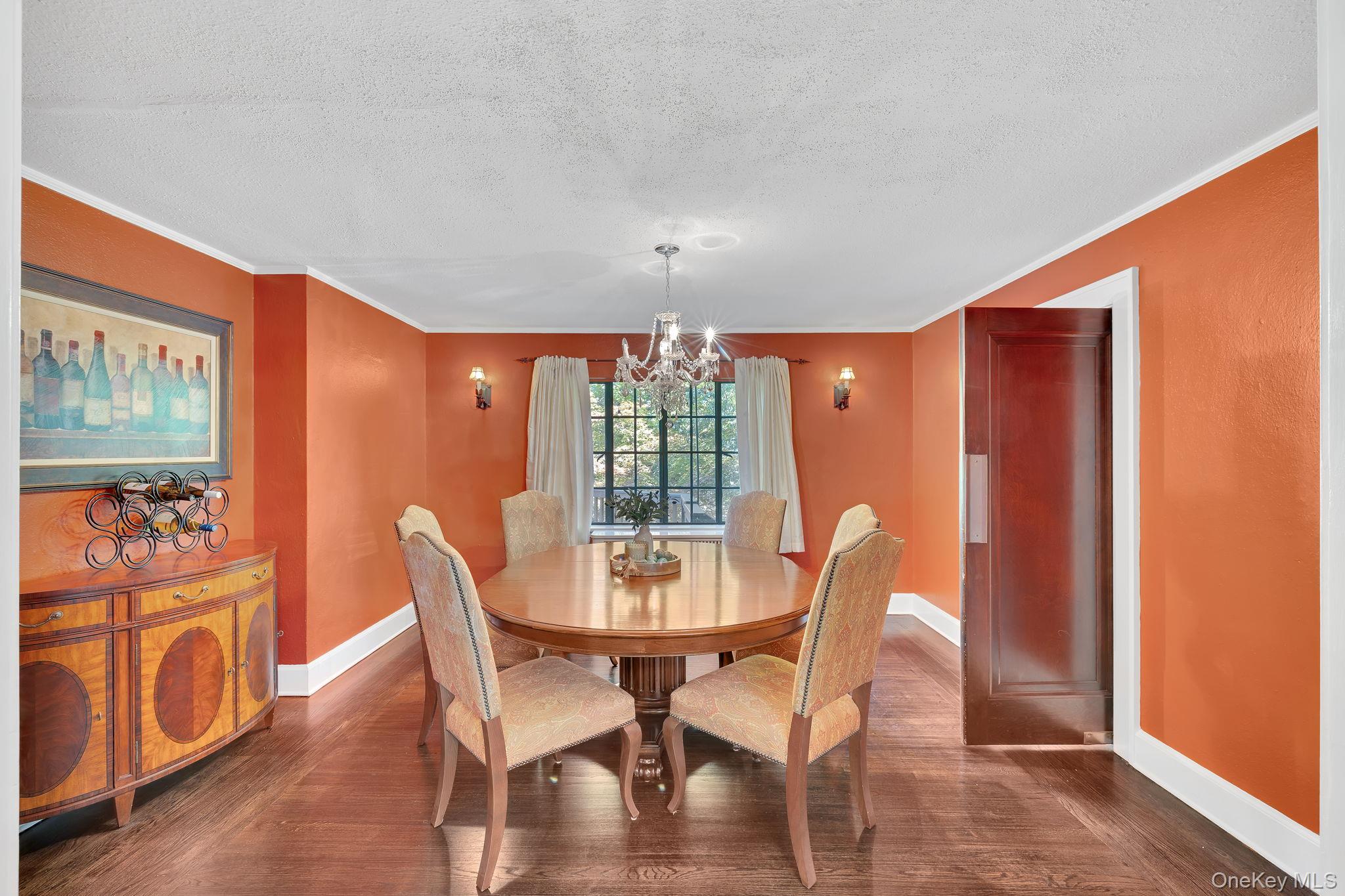 11 Seaman Road, Poughkeepsie, NY 12601