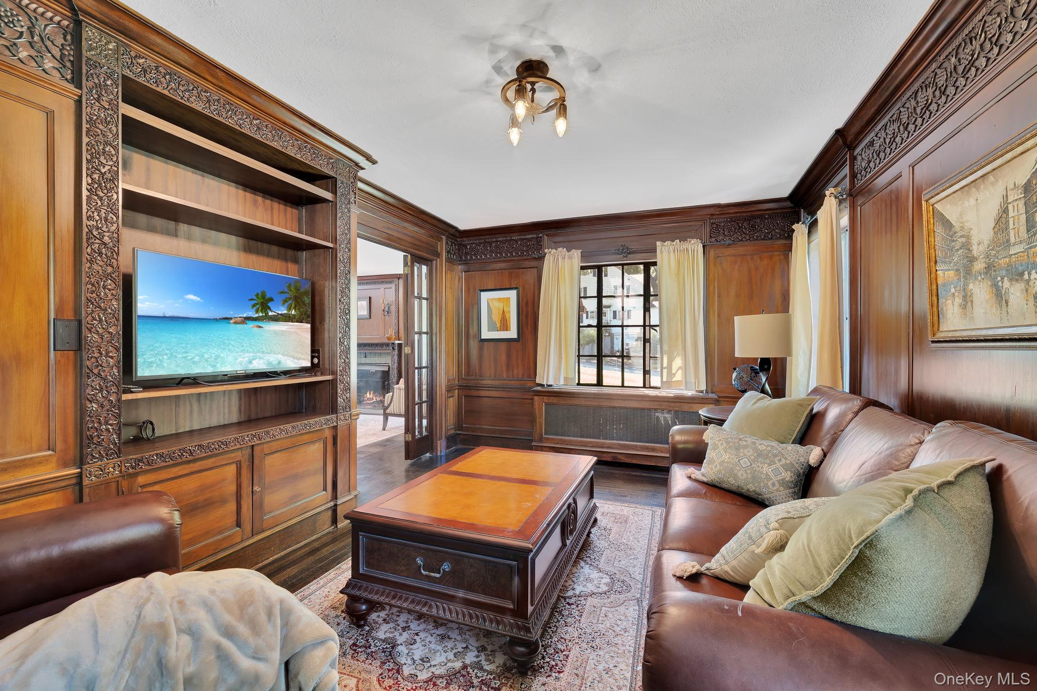 11 Seaman Road, Poughkeepsie, NY 12601