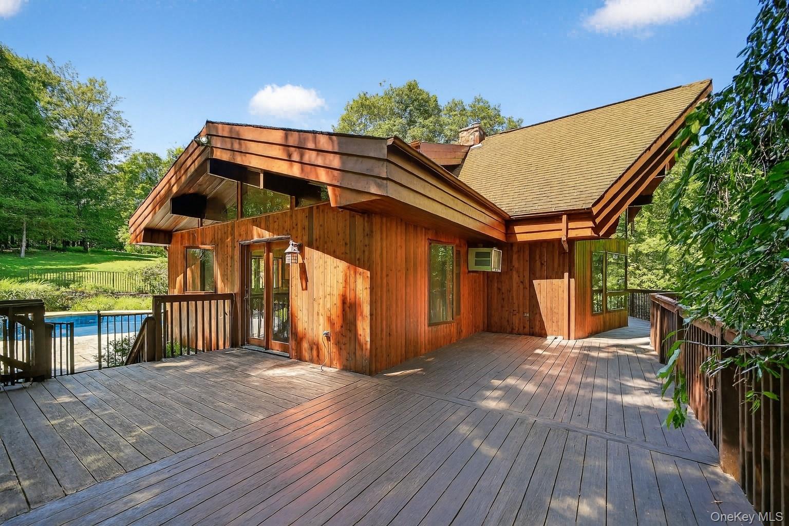 23 Renies Road, Monroe, NY 10918