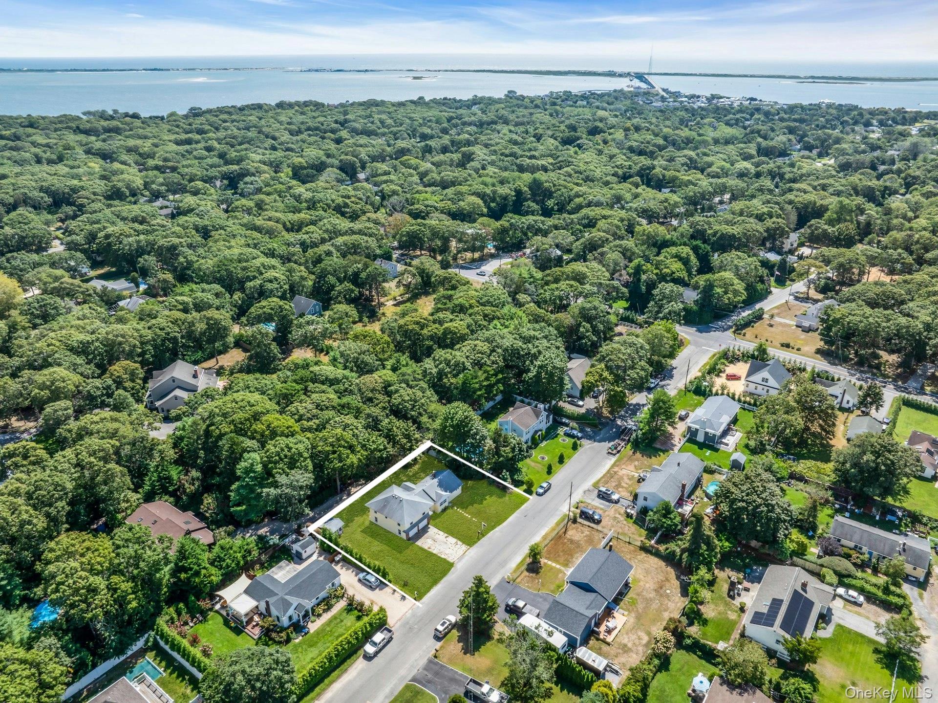 8 N Westbury Road, Hampton Bays, NY 11946