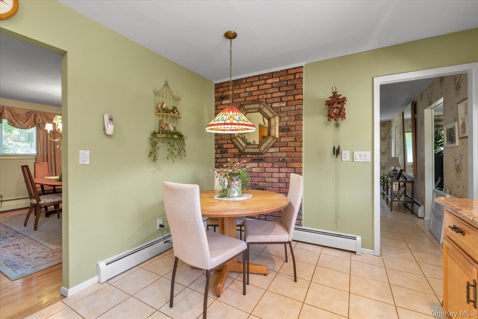 41 Villanova Lane, Dix Hills, NY 11746