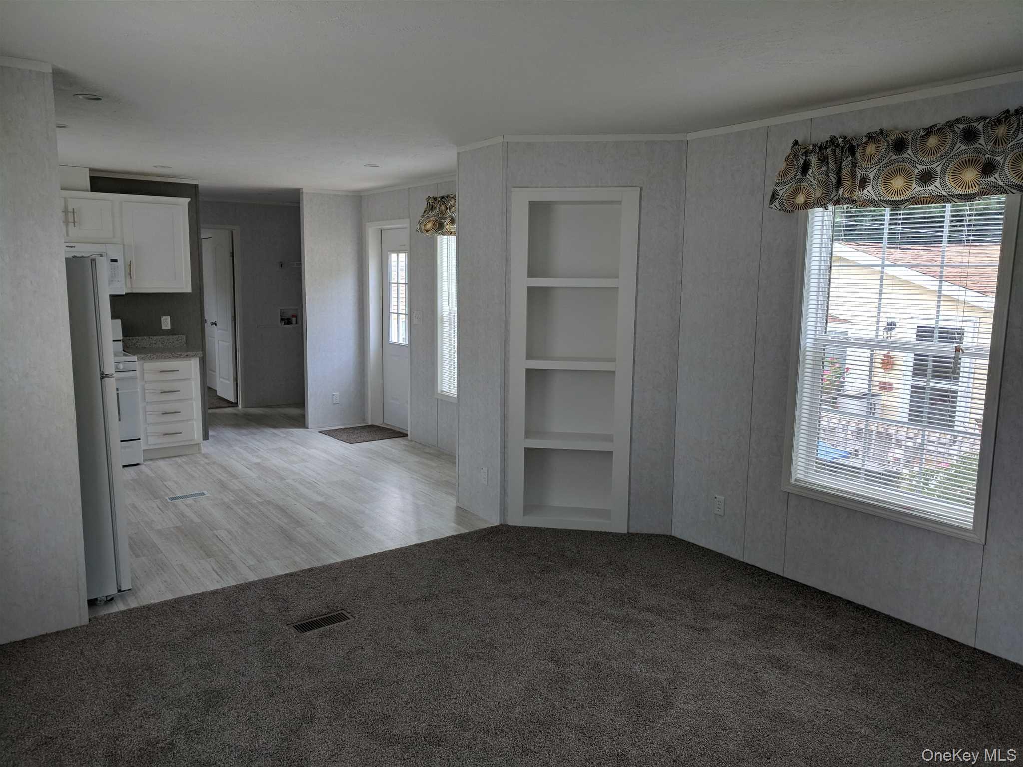 412 Sandgate Drive, New Windsor, NY 12553