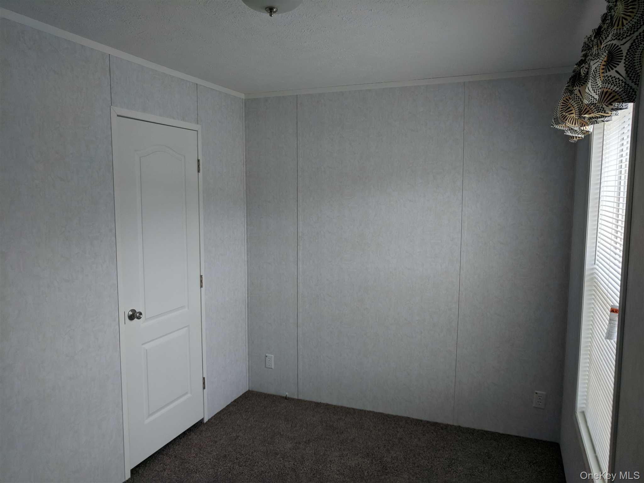 412 Sandgate Drive, New Windsor, NY 12553