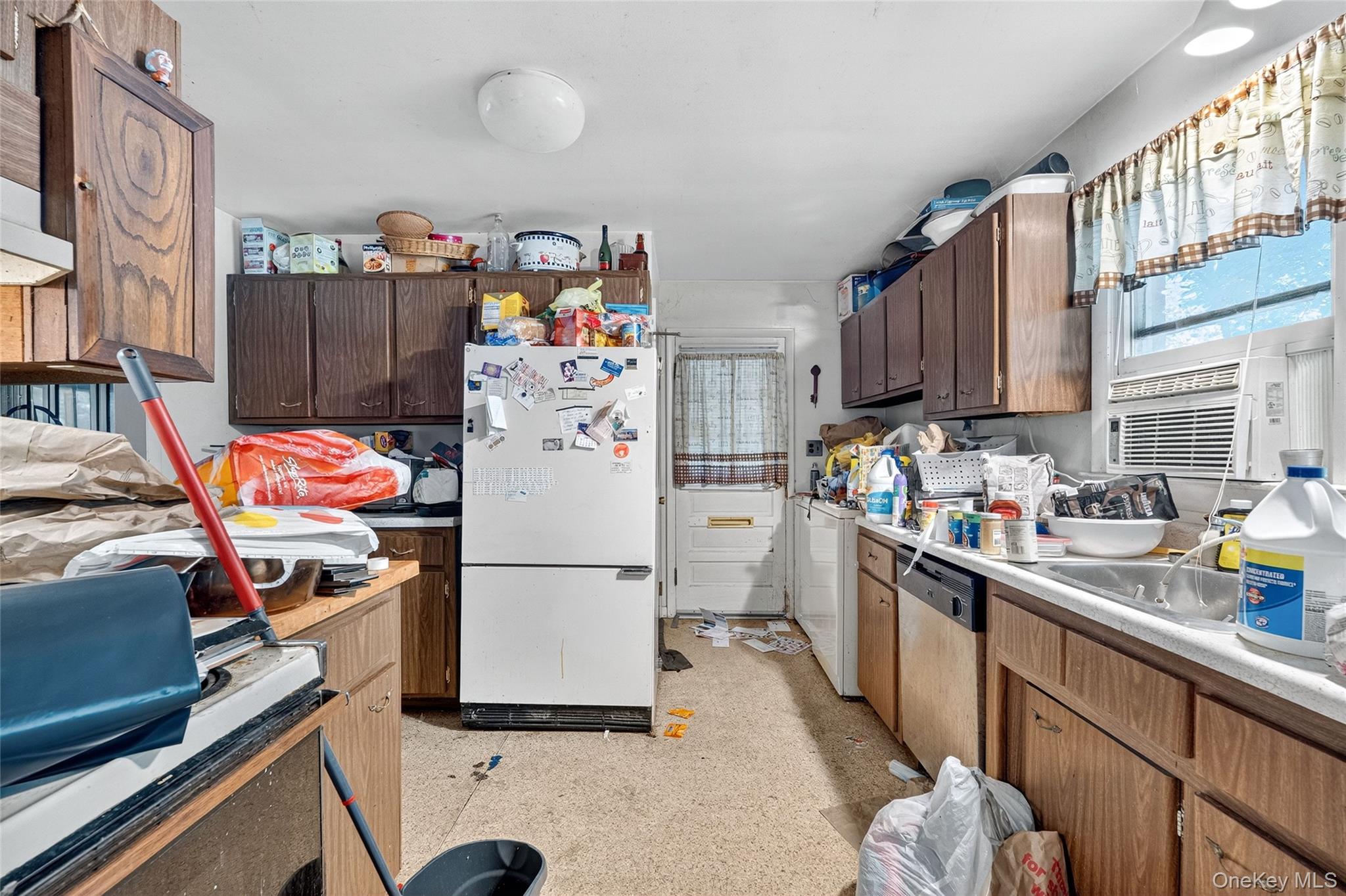 25 Russell Road, Newburgh, NY 12550