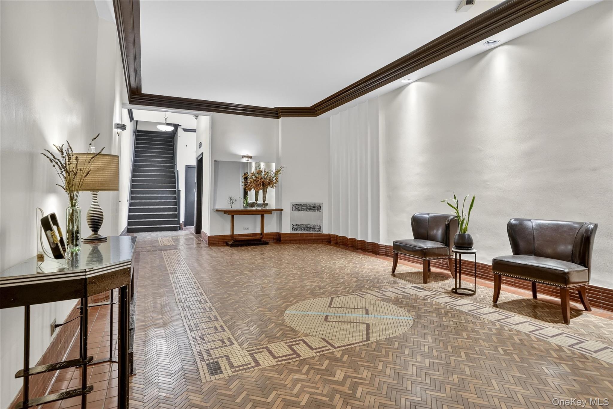 601 Pelham Parkway N # 106, Bronx, NY 10467