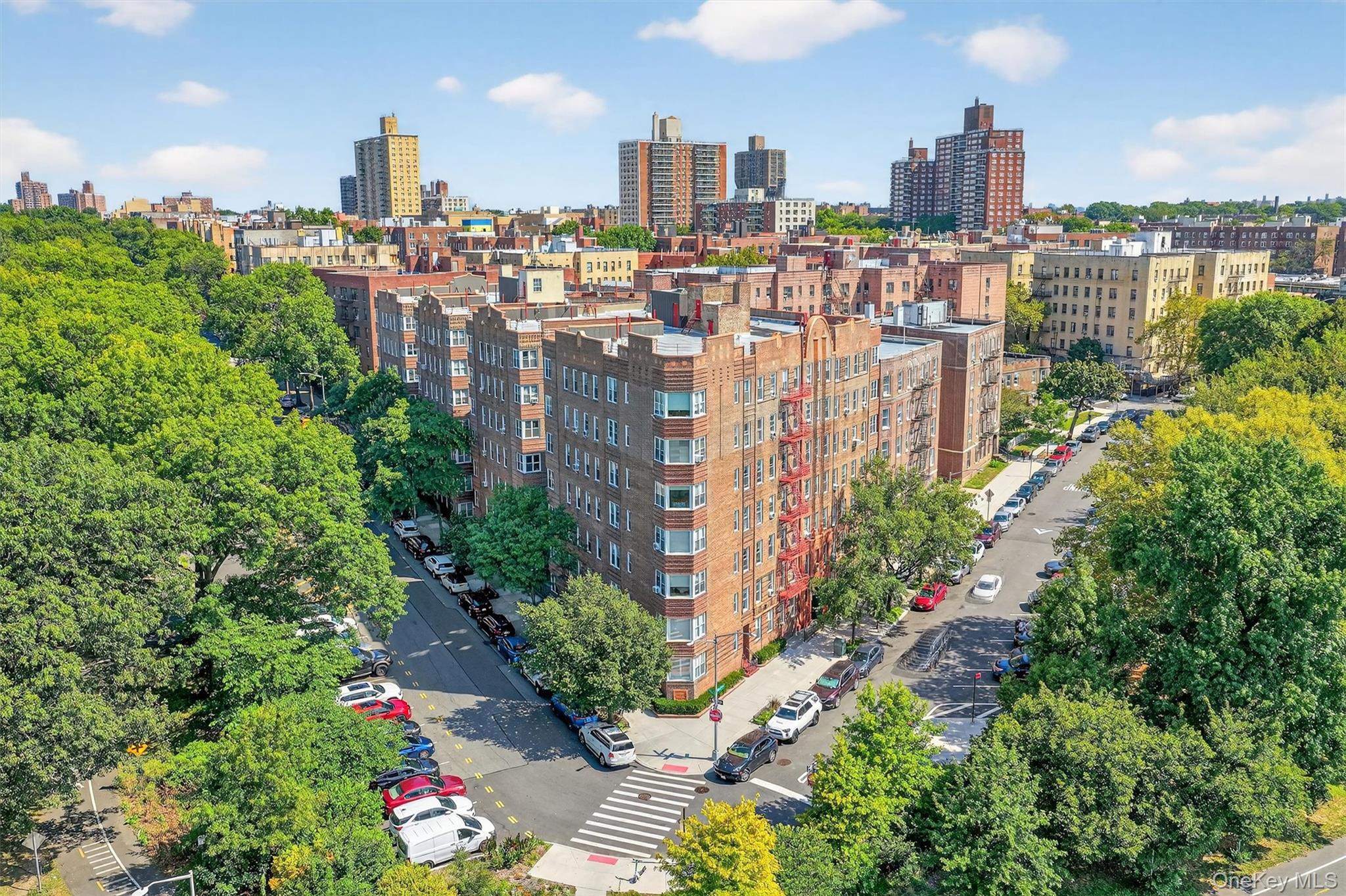 601 Pelham Parkway N # 106, Bronx, NY 10467