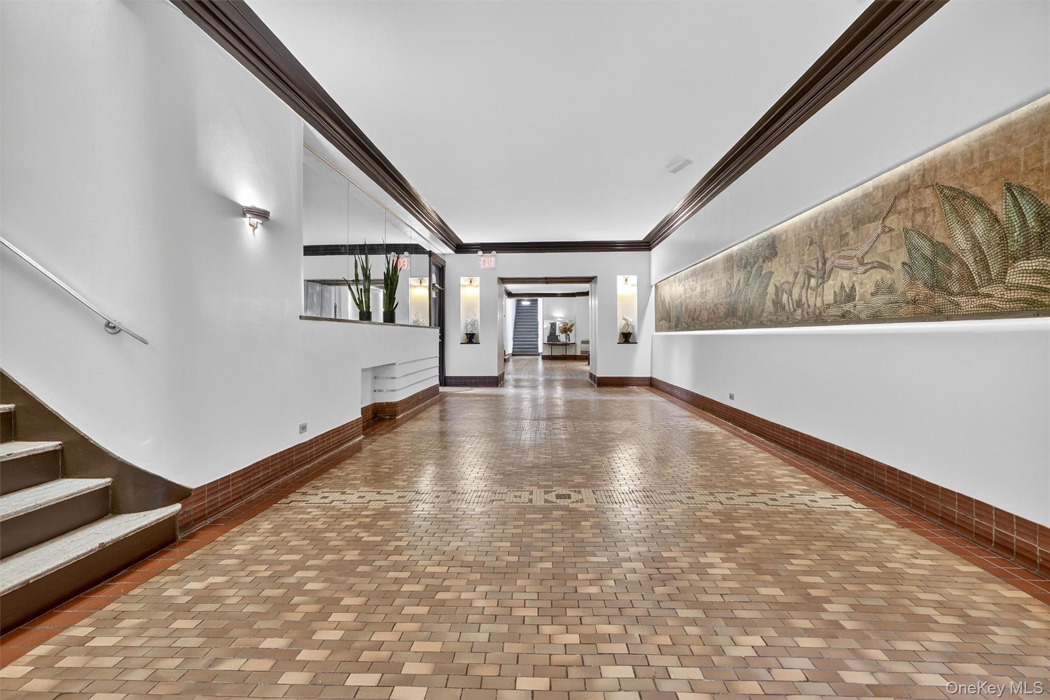 601 Pelham Parkway N # 106, Bronx, NY 10467