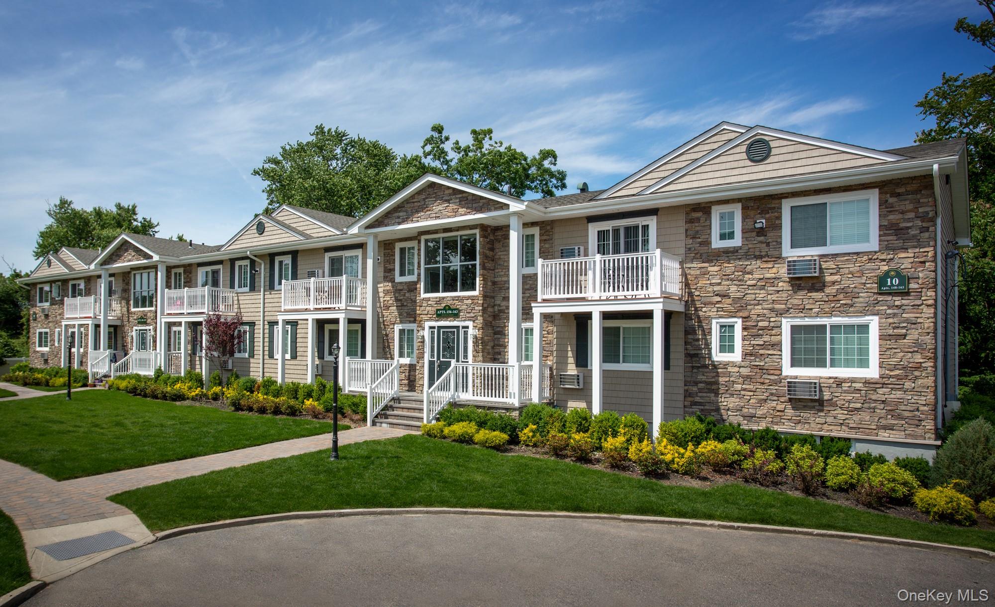 234 River Avenue # 14, Patchogue, NY 11772