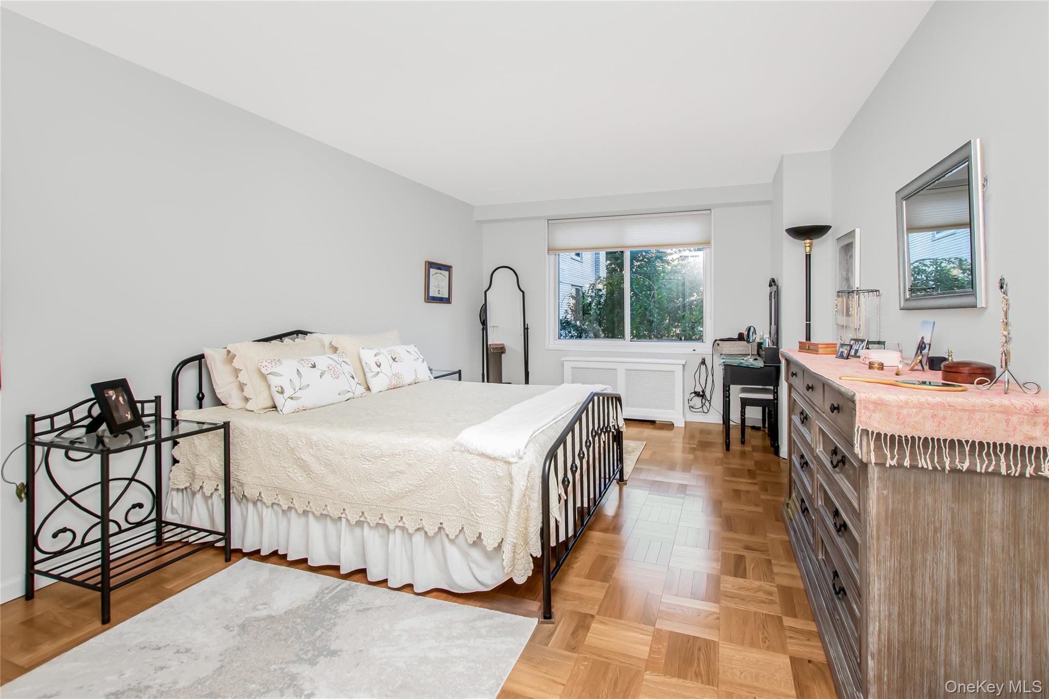 3333 Henry Hudson Parkway # 2R, Bronx, NY 10463