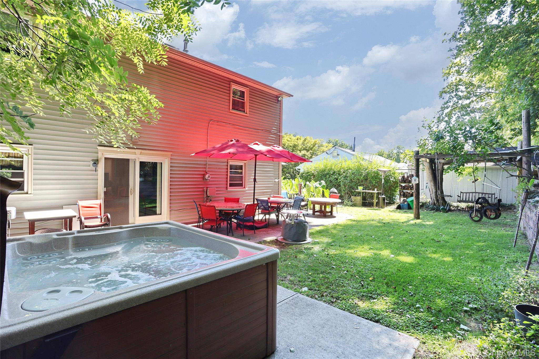 31 N Lexow Avenue, Nanuet, NY 10954