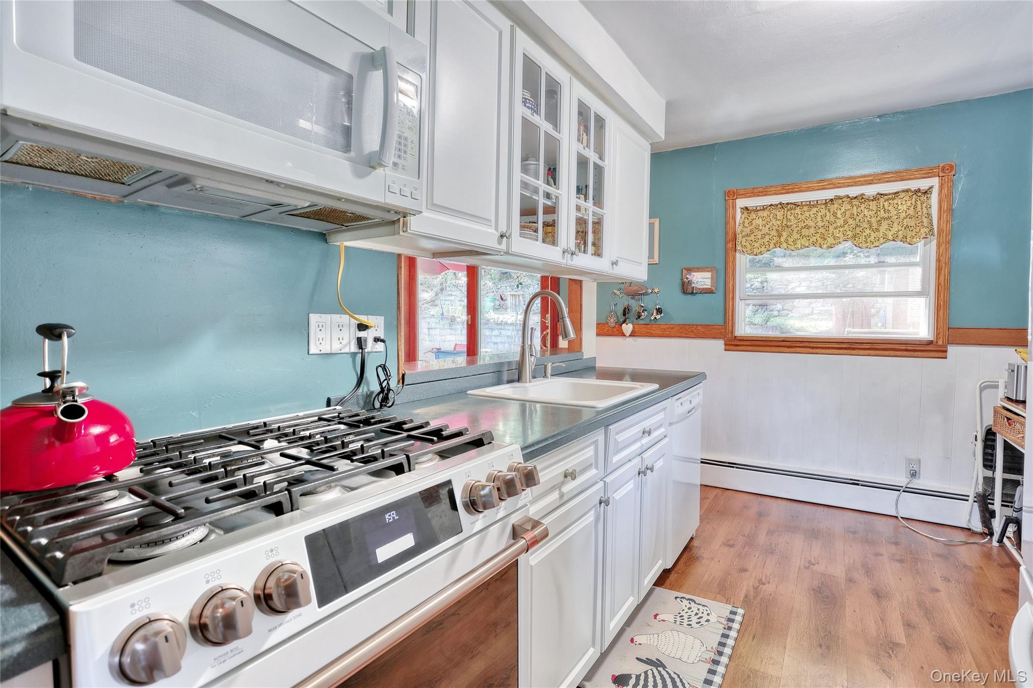 31 N Lexow Avenue, Nanuet, NY 10954