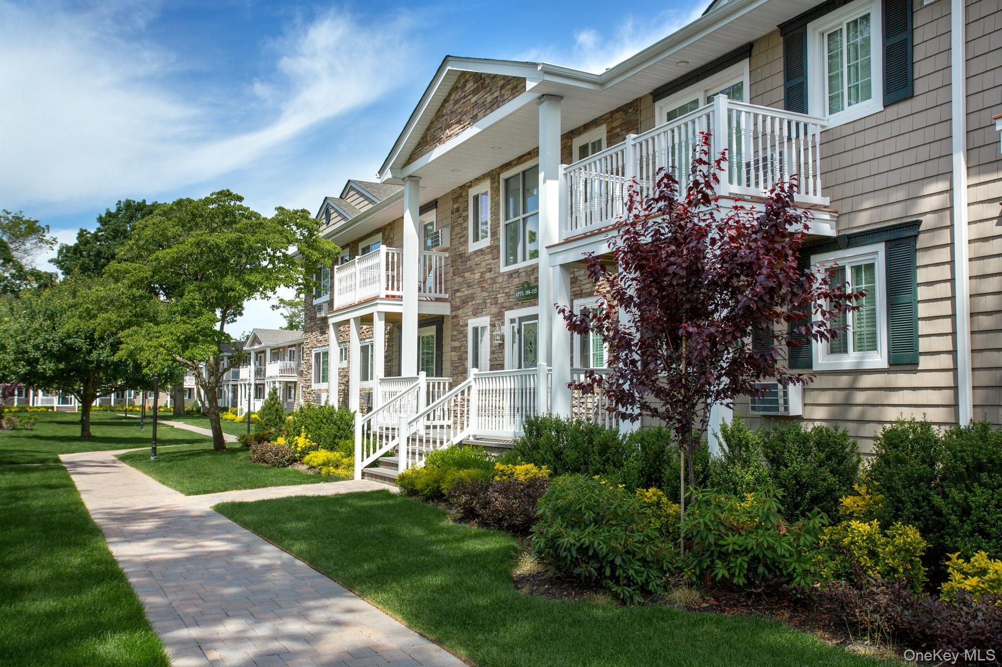 234 River Avenue # 30, Patchogue, NY 11772