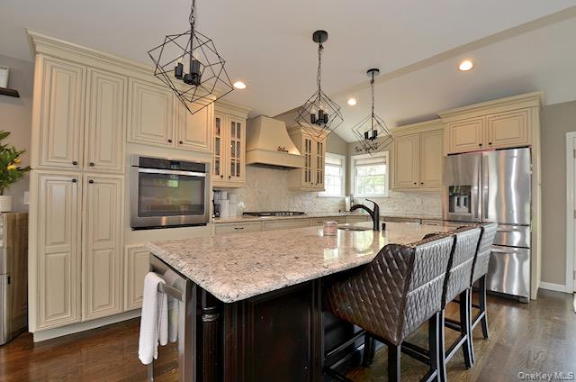 70 Westgate Road, Massapequa Park, NY 11762