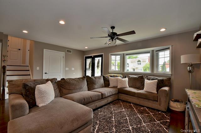 70 Westgate Road, Massapequa Park, NY 11762