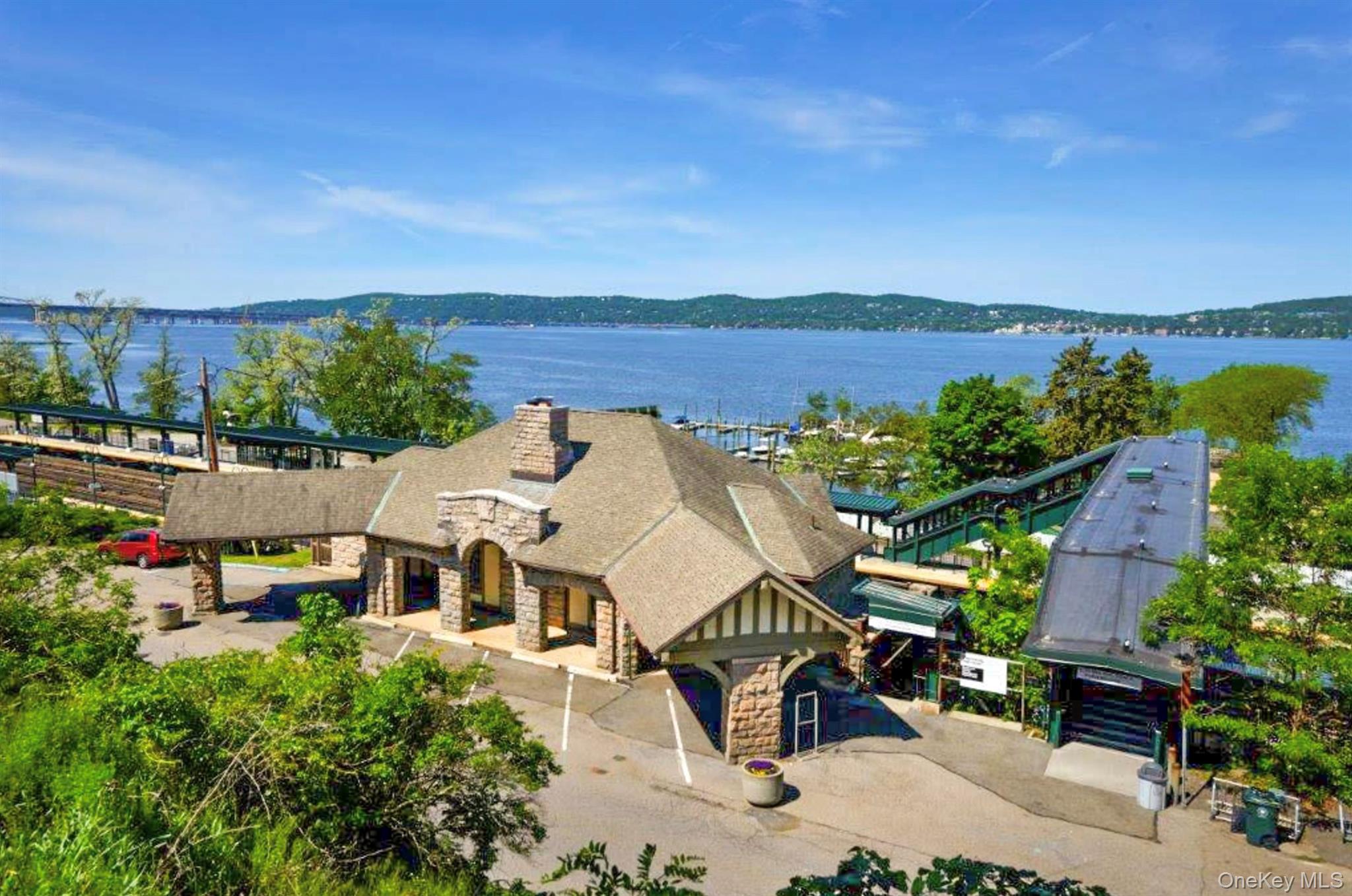 251 Kelbourne Avenue, Sleepy Hollow, NY 10591