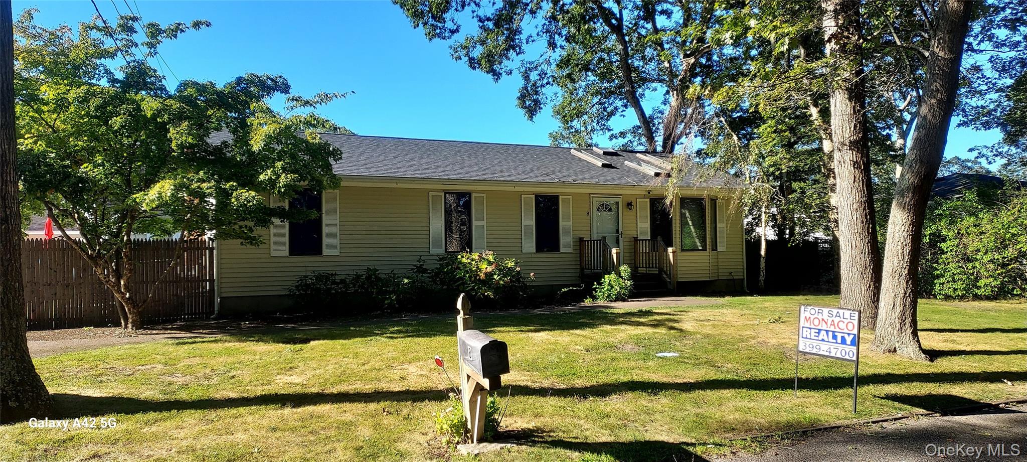 8 silver Road, Mastic Beach, NY 11951