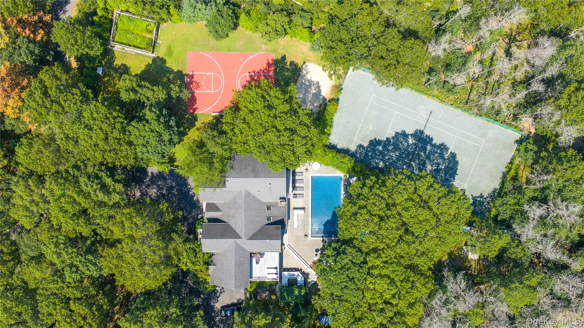 9 Rosebud Lane, East Quogue, NY 11959