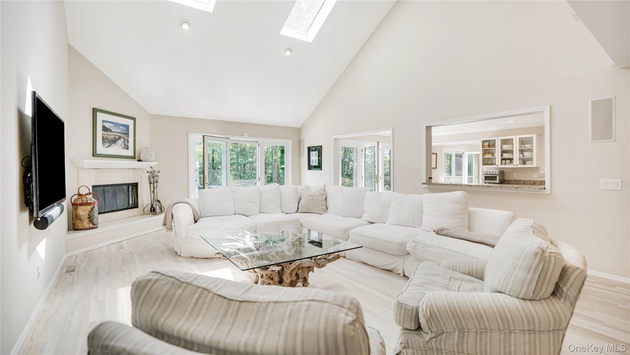 9 Rosebud Lane, East Quogue, NY 11959