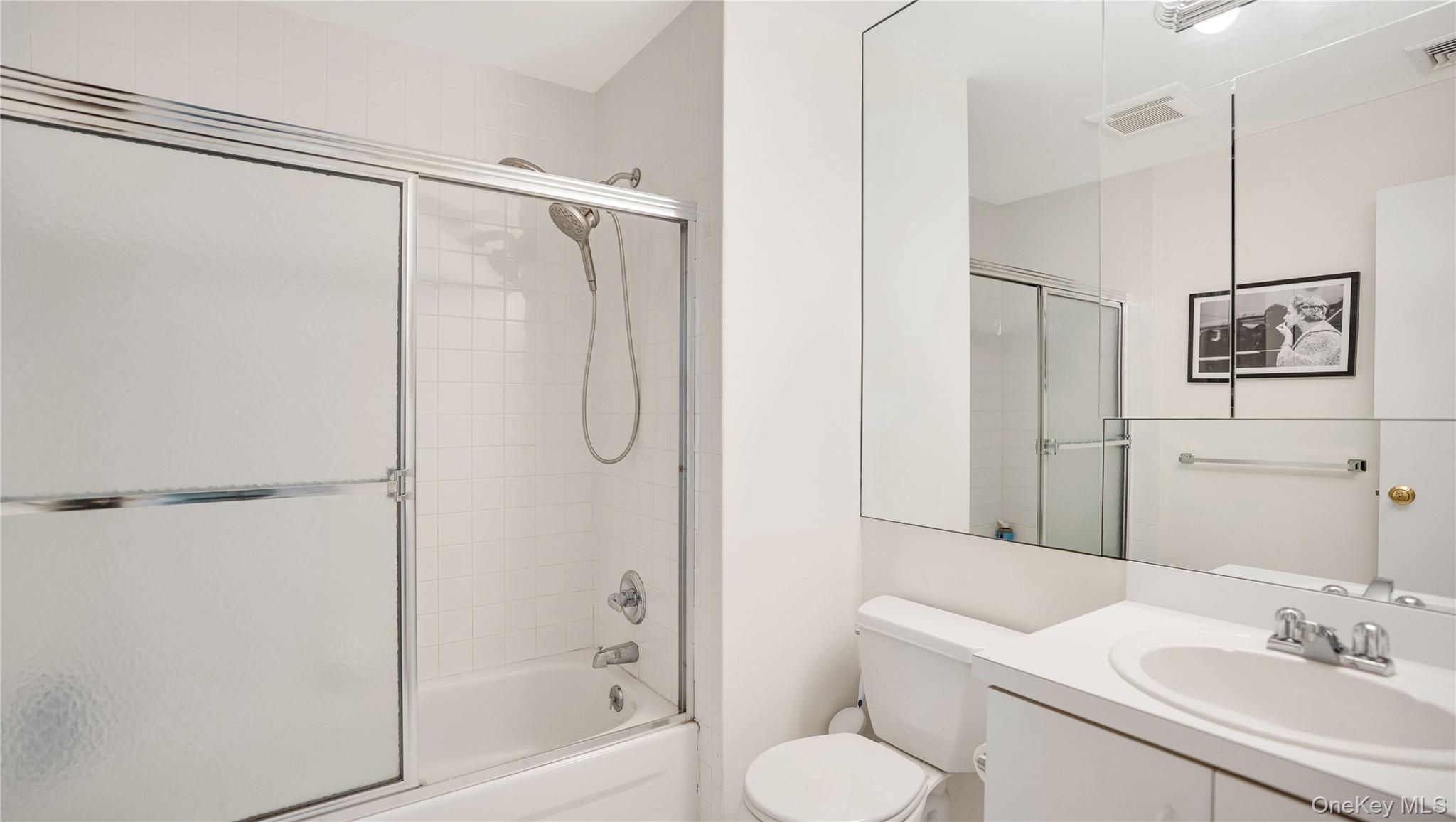 9 Rosebud Lane, East Quogue, NY 11959