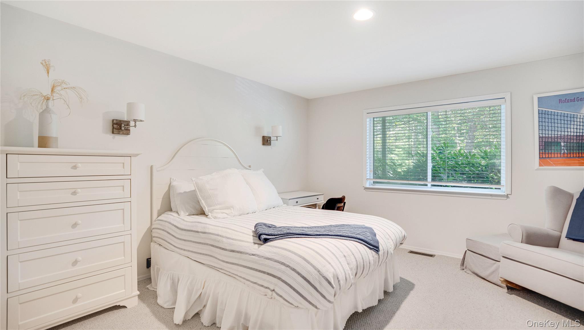 9 Rosebud Lane, East Quogue, NY 11959