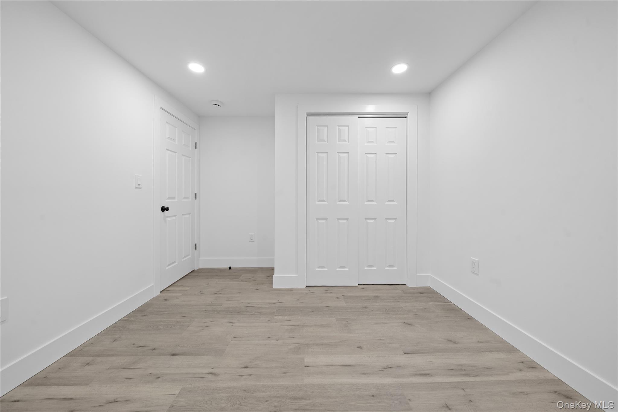 72 Oak Avenue, Riverhead, NY 11901