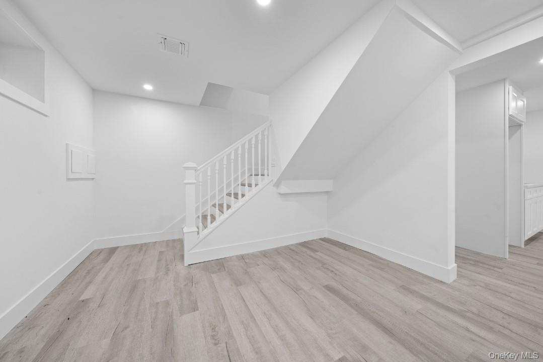 72 Oak Avenue, Riverhead, NY 11901