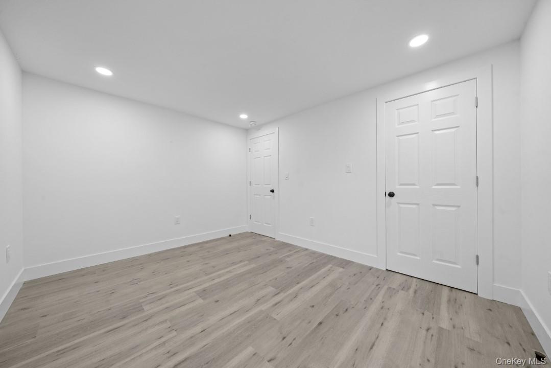 72 Oak Avenue, Riverhead, NY 11901