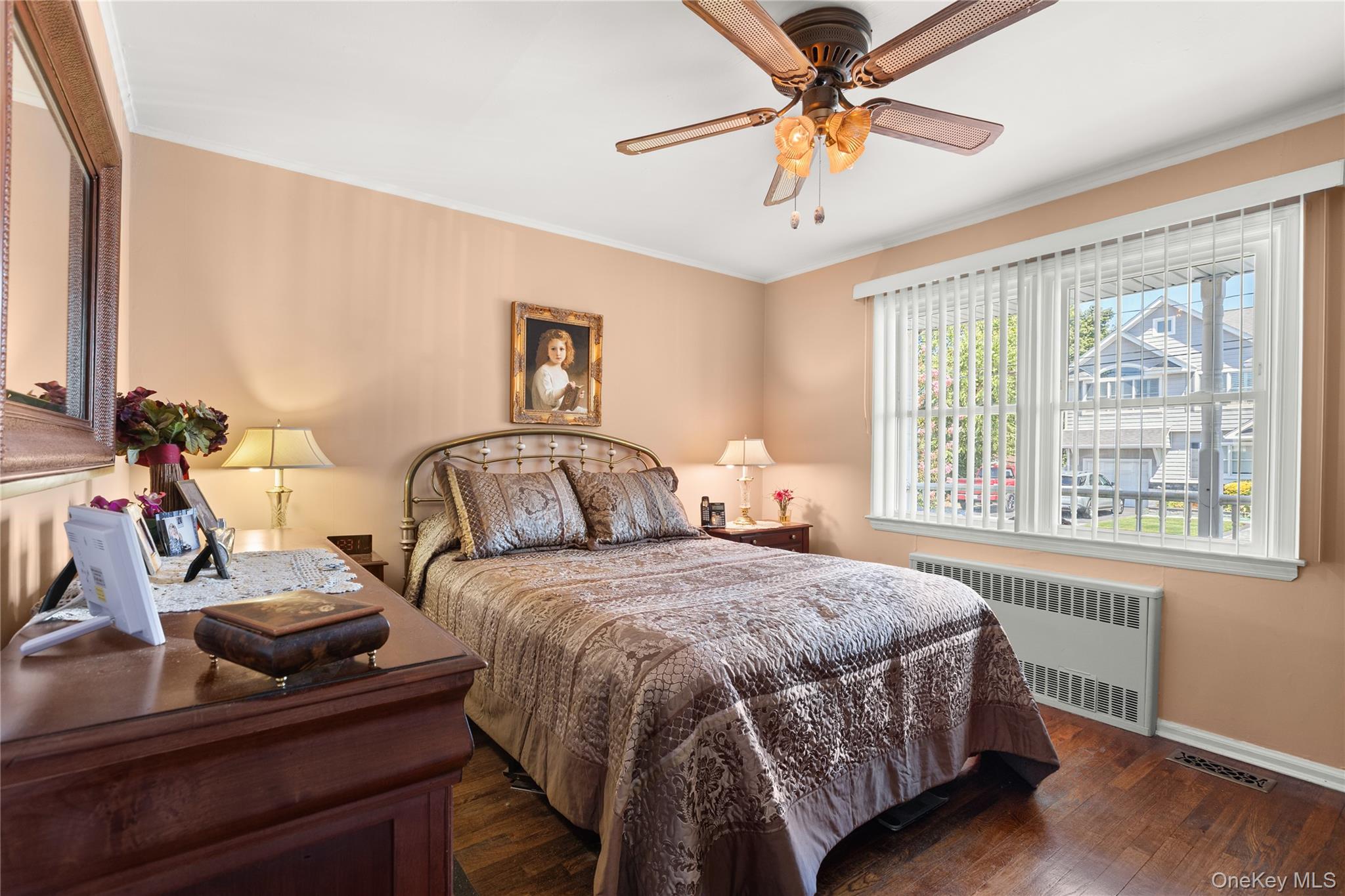 66 Inlet Drive, Lindenhurst, NY 11757