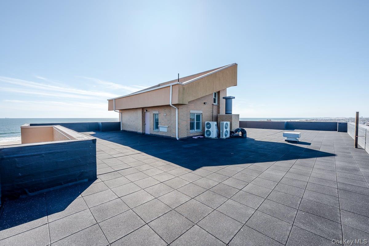 661 W Broadway # 403, Long Beach, NY 11561