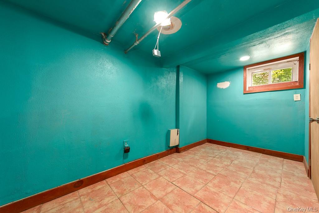 12251 Grayson Street, Springfield Gardens, NY 11413