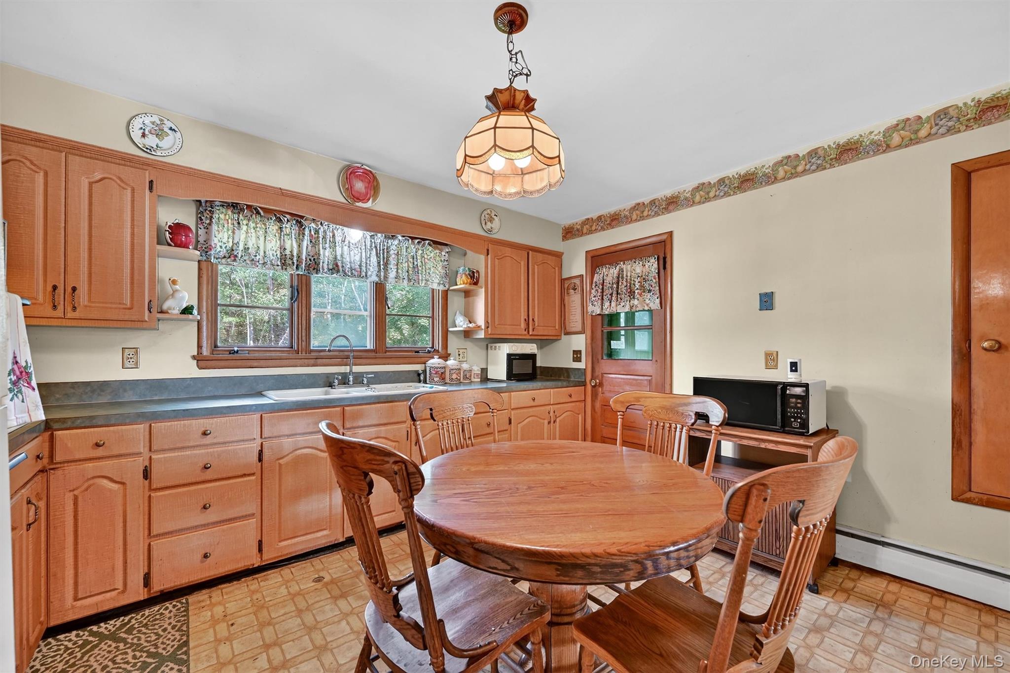 145 S Main Street, Florida, NY 10921