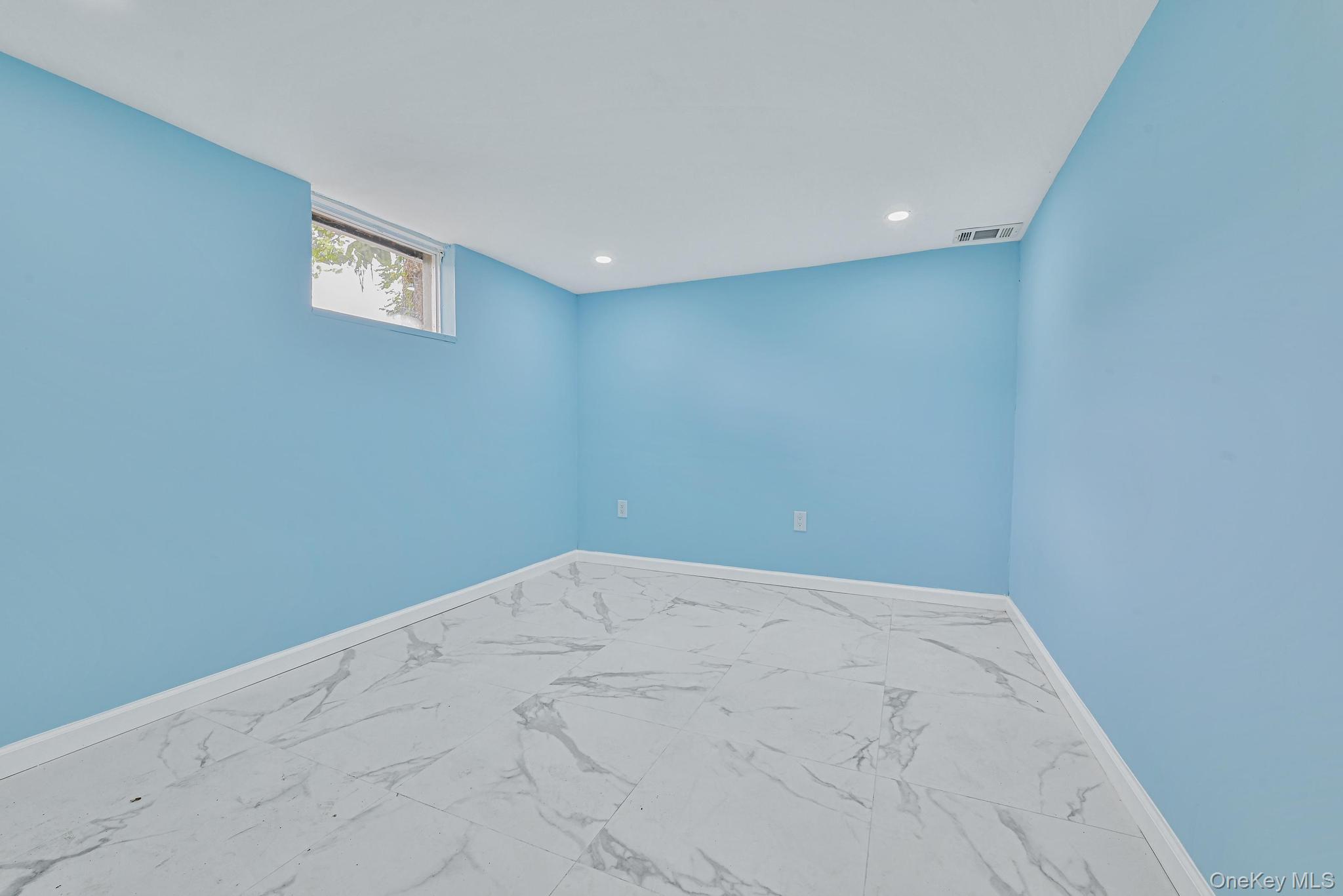 7 Joan Avenue, Centereach, NY 11720