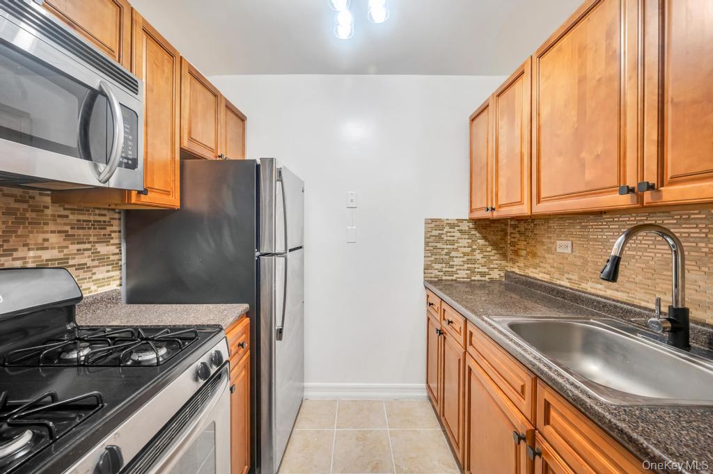 3123 Bailey Avenue # 4A, Bronx, NY 10463
