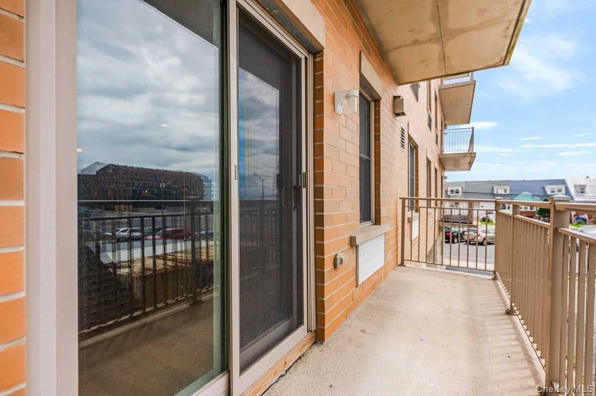 661 W Broadway # 603, Long Beach, NY 11561