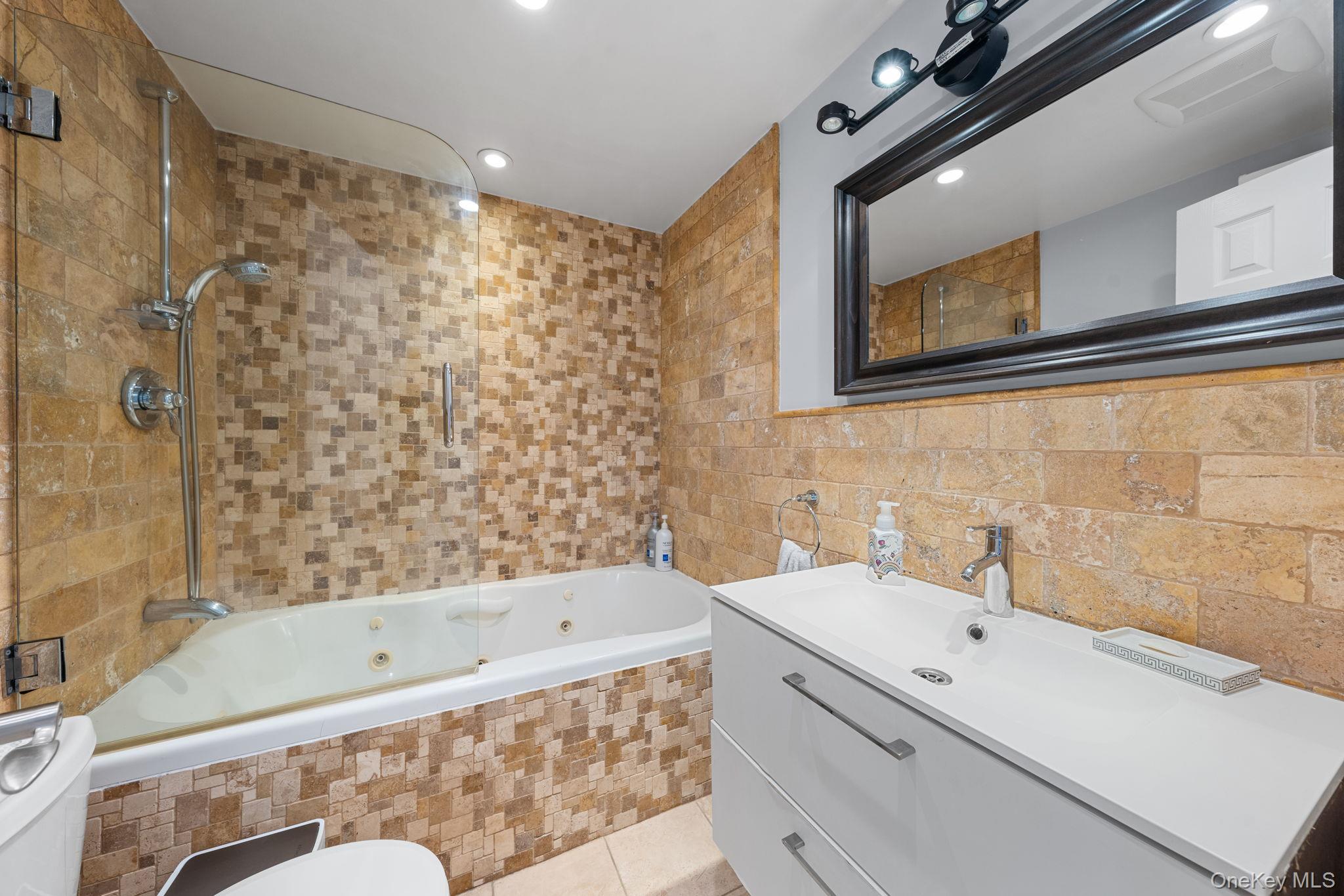 2 Hudson Street, Hastings-on-Hudson, NY 10706