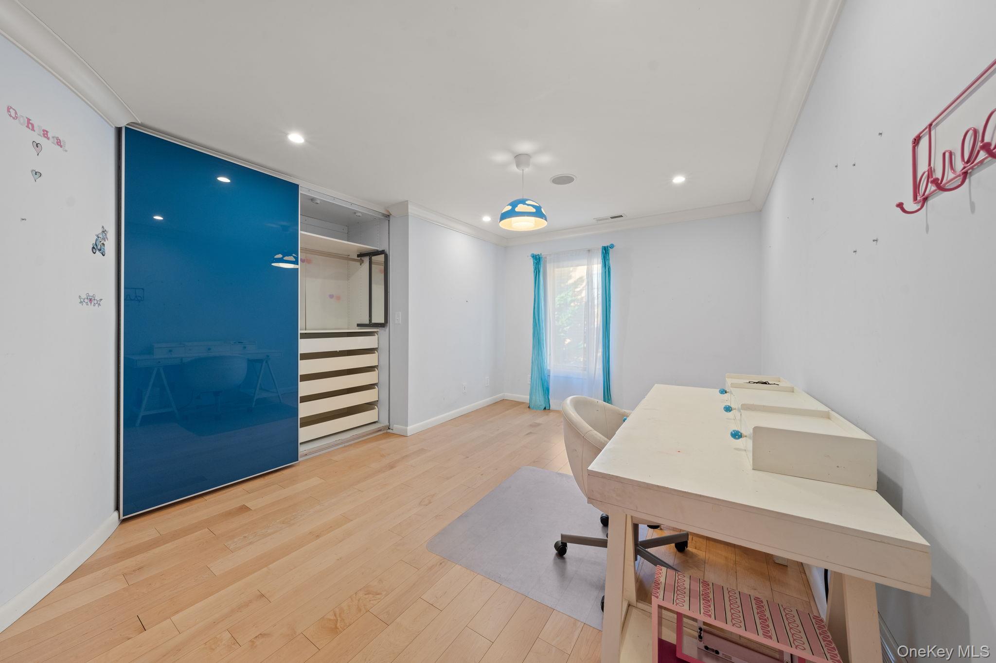 2 Hudson Street, Hastings-on-Hudson, NY 10706