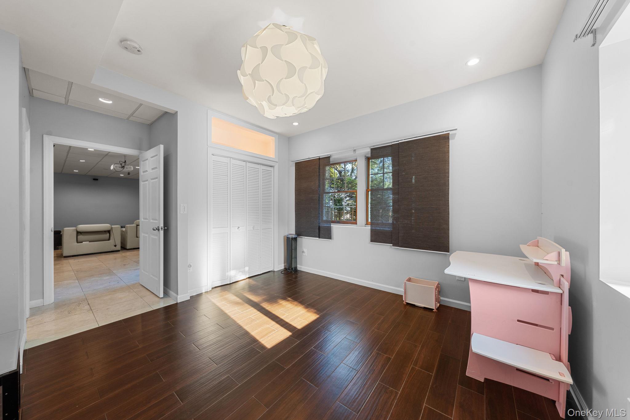 2 Hudson Street, Hastings-on-Hudson, NY 10706