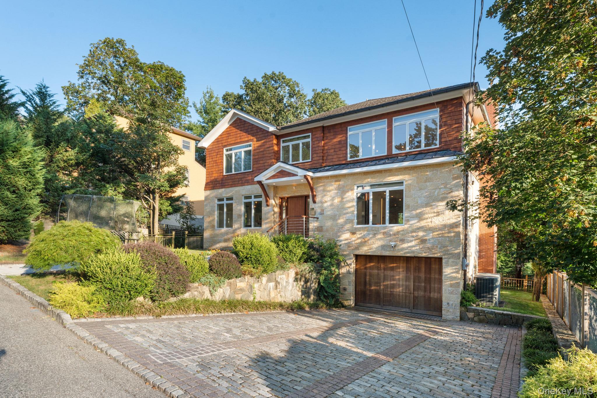 2 Hudson Street, Hastings-on-Hudson, NY 10706