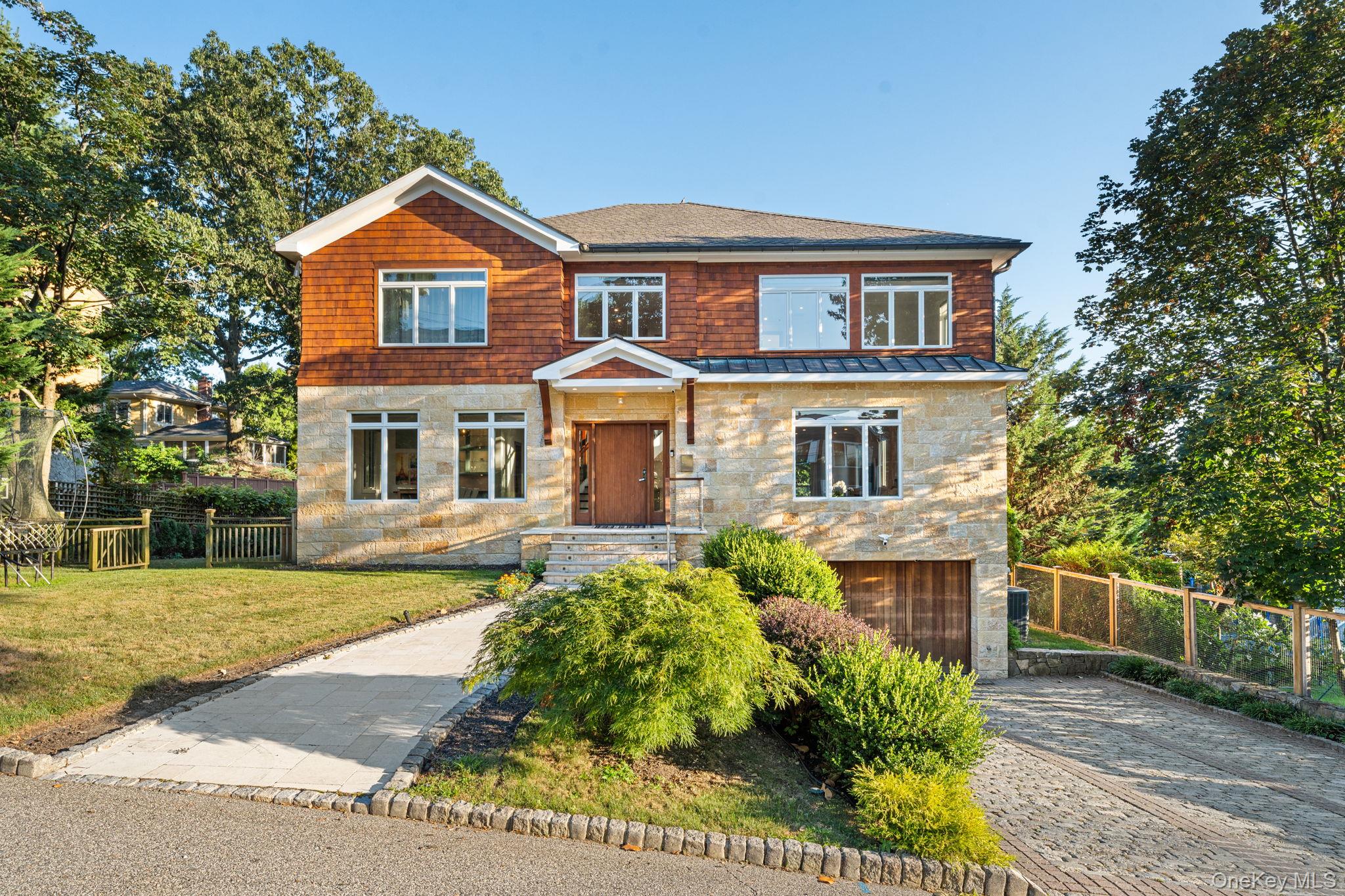 2 Hudson Street, Hastings-on-Hudson, NY 10706