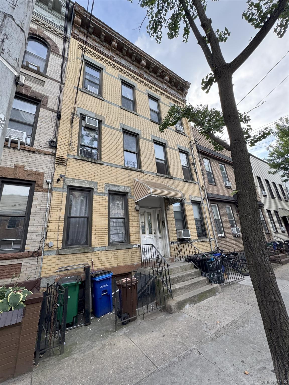 508 Onderdonk Avenue, Ridgewood, NY 11385