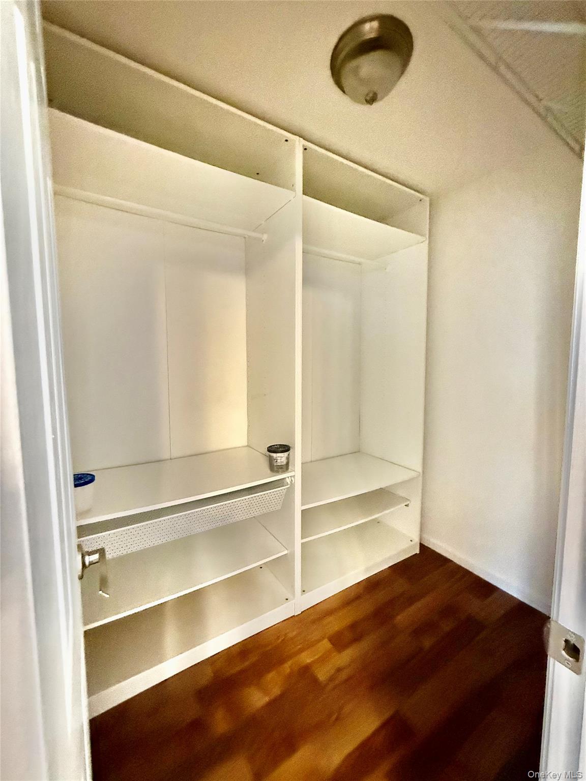 14 Center Place, Staten Island, NY 10306