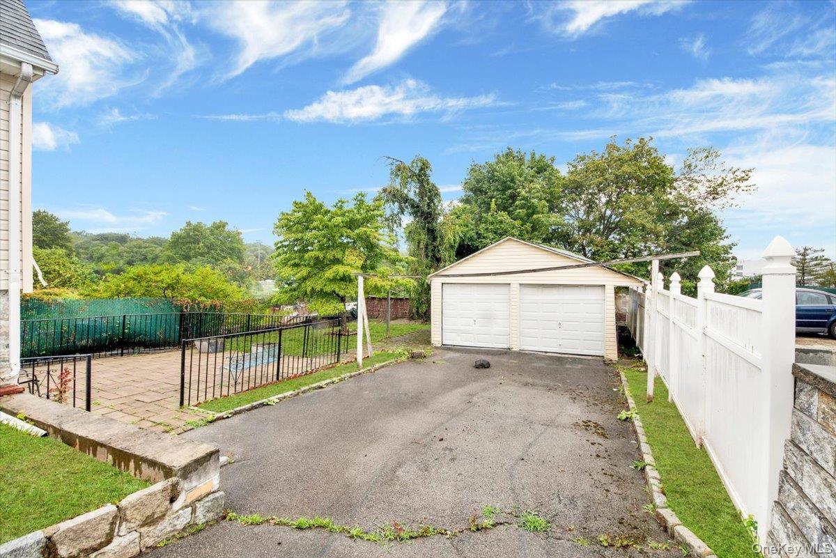 5 Ashland Street, New Rochelle, NY 10801