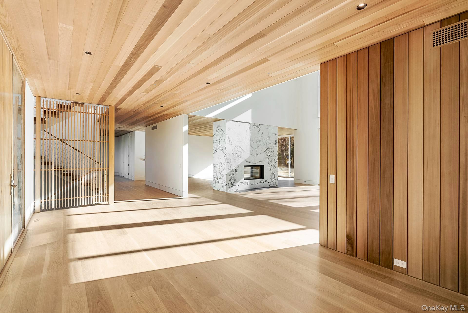 16 Arbor Path, Amagansett, NY 11930