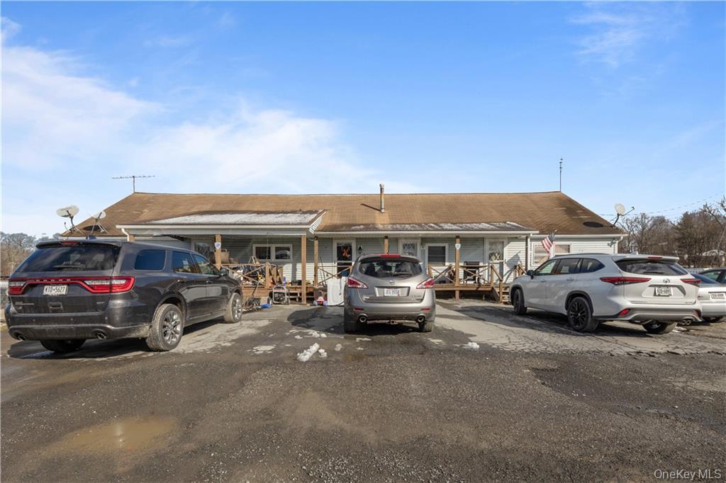 4428 State Route 94, Florida, NY 10921