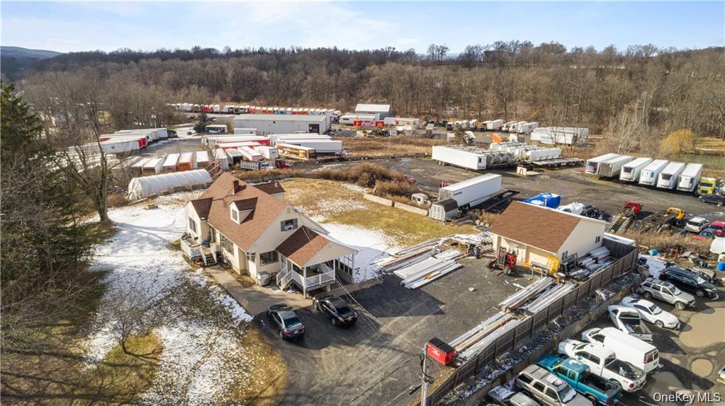 4428 State Route 94, Florida, NY 10921