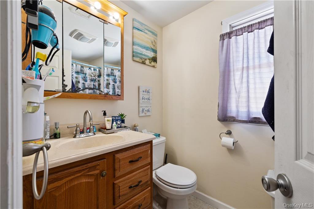 4428 State Route 94, Florida, NY 10921