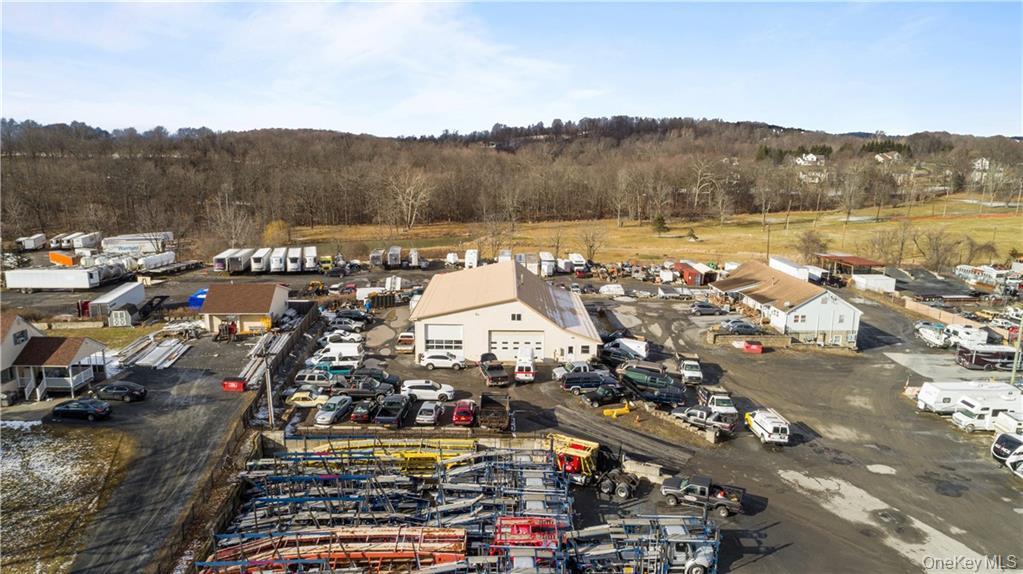 4428 State Route 94, Florida, NY 10921