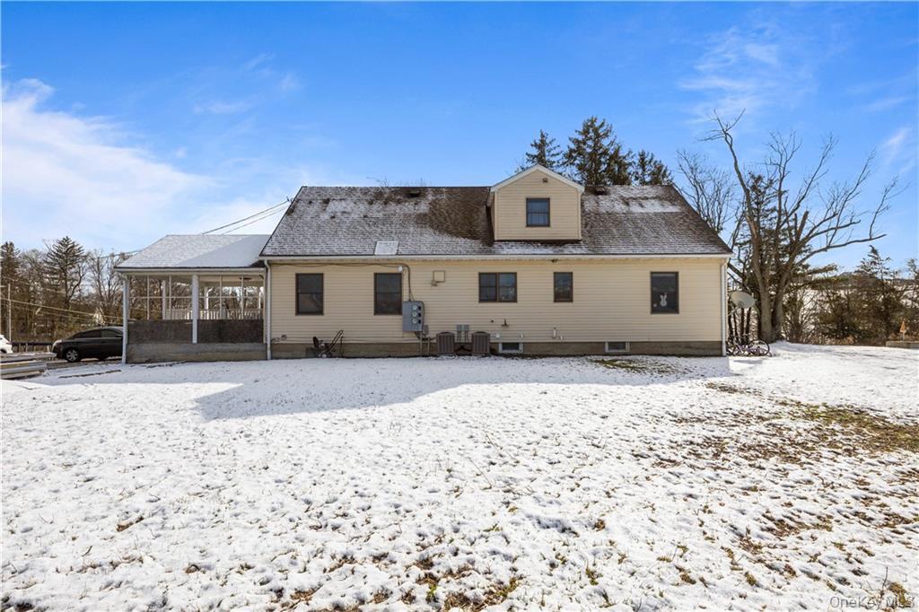 4428 State Route 94, Florida, NY 10921