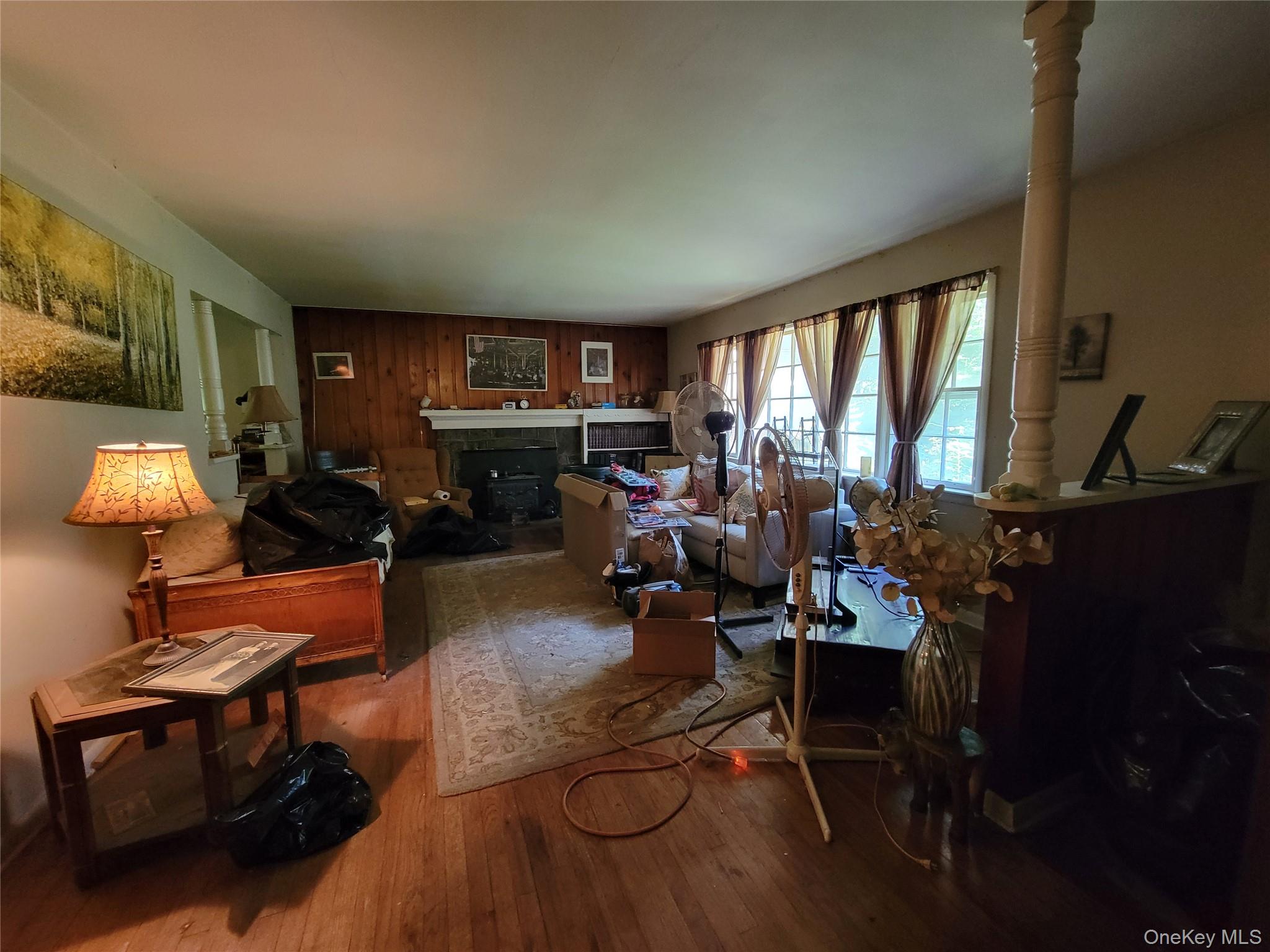 215 Beverly Road, South Huntington, NY 11746