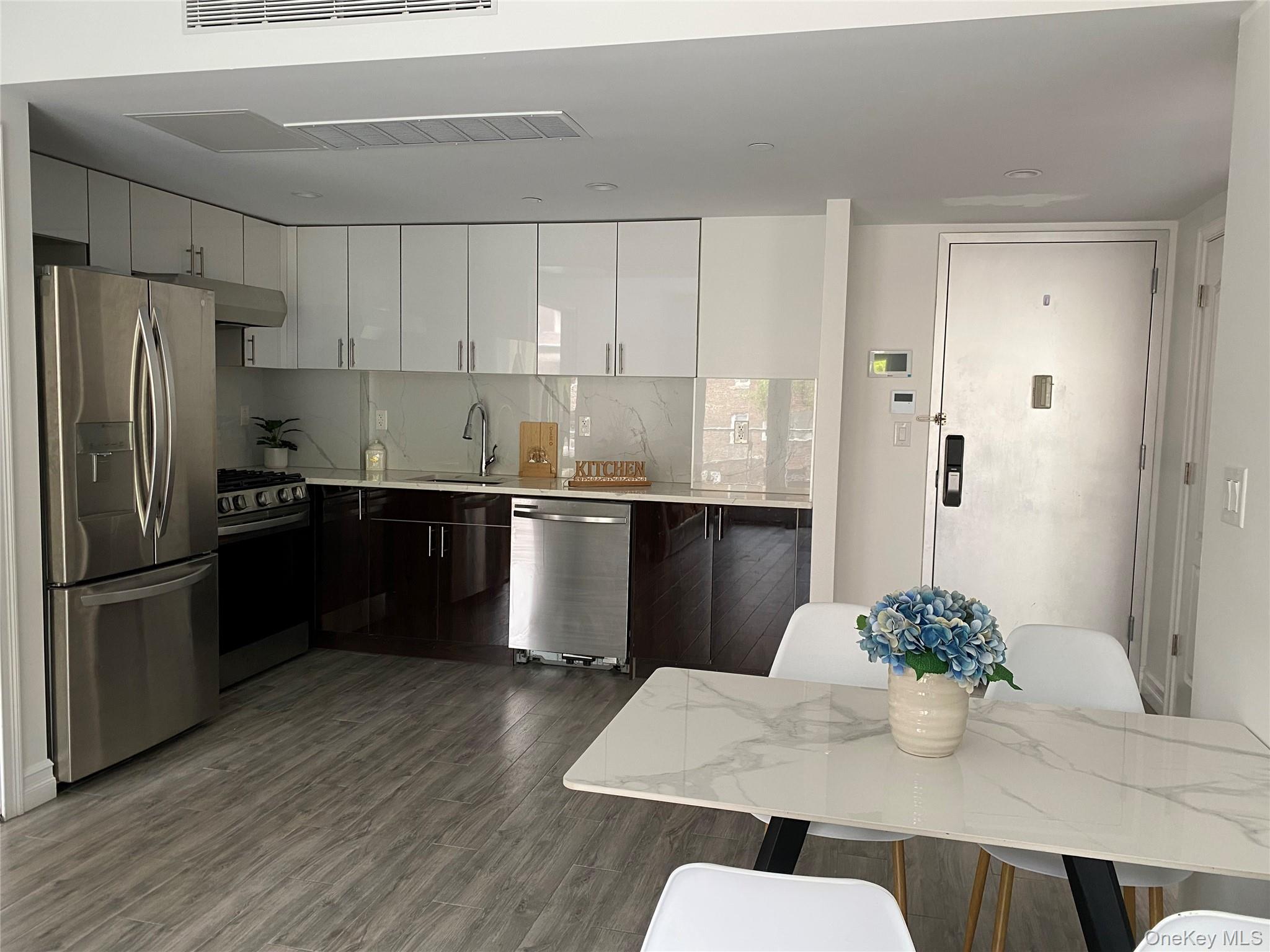 65-18 AUSTIN ST # 2J, Rego Park, NY 11374